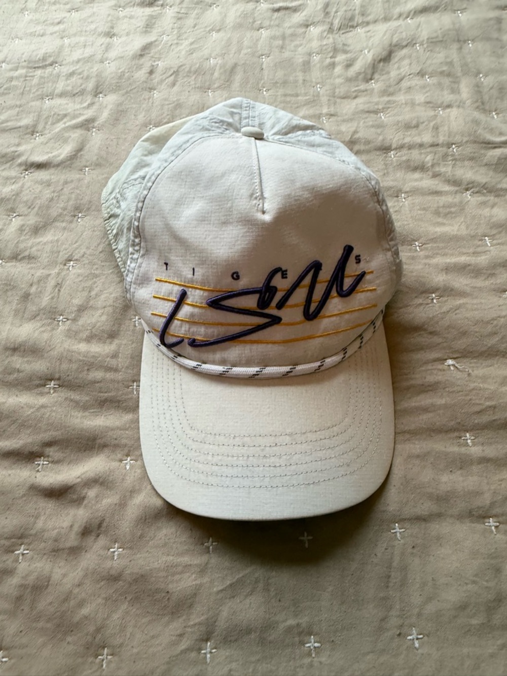 LSU White Hat with adjustable back